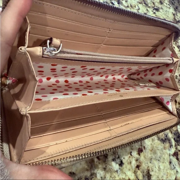 Kate Spade Wellesley Layton Fresh Air Cream Leather Zip Around Wallet Classic - Picture 4 of 7